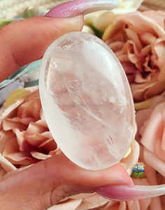 Vente en gros de pierres précieuses semi-précieuses sculptées en cristal de quartz naturel clair pour l'artisanat Feng Shui et Reiki poli par technique - Product Image 6