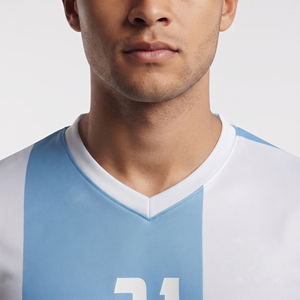 Maillots de football professionnels pour hommes de haute qualité en gros, col en V, manches courtes, 100% polyester, évacuation de l'humidité, logo personnalisé - Product Image 4