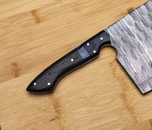 Couteau à viande LEGACY BLADES en acier Damas avec manche en bois et étui en cuir, lame forgée de style japonais, ambidextre - Product Image 4