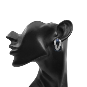 Pendientes Huggie Entrelazados con Diamantes Naturales Blancos y Azules Mejorados de Corte Redondo de 1.41 Cttw para Mujer en Plata de Ley 925 - Product Image 3