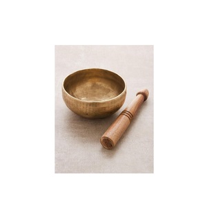 Bol chantant classique en laiton de l'Himalaya pour la méditation profonde, le nettoyage de l'aura, la guérison Reiki, la croissance spirituelle et une ambiance sereine à la maison - Product Image 3