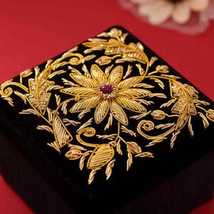 Boîte à bijoux de luxe personnalisée en carton gravé avec fermeture magnétique en forme de papillon, cadeau de mariage pour la mariée, rangement pour bagues - Product Image 5