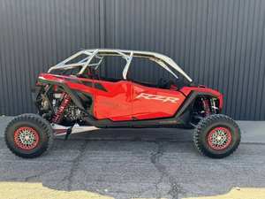 RZR Pro R 4 Ultimate, Vehículo Utilitario Todoterreno de Cuatro Plazas, Quad con Jaula Antivuelco, Manual de Uso para Rally en Desierto, 4x4, Homologación EEC - Product Image 3