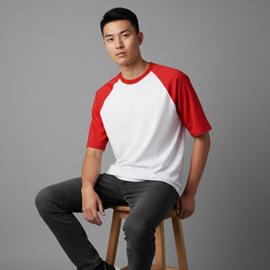 Camiseta de hombre de alta calidad con logo impreso DTF personalizado, de tejido grueso, ecológica, transpirable, de secado rápido y corte holgado. - Product Image 3