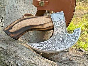 Cortador de Pizza Estilo Hacha Hecho a Mano, Hoja de Acero con Alto Contenido de Carbono, Mango de Madera Inspirado en los Vikingos, Cortador de Pizza de Grado Industrial para Cocina - Product Image 4