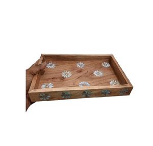 Bandeja de madera para majlis con arte artesanal de conchas de perla para la presentación auténtica de la ceremonia del café árabe - Product Image 1