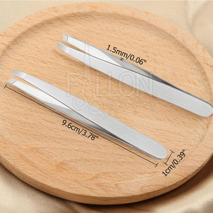 Pince à épiler professionnelle pour sourcils, pour une forme nette et définie, pince à épiler de luxe pour la beauté et la routine de soin des sourcils - Product Image 6