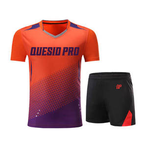 Fabricante de Ropa Deportiva Personalizada, Uniformes de Tenis y Bádminton – Proveedor al por Mayor de Conjuntos de 2 Piezas de Jersey y Pantalones Cortos con Sublimación por Transferencia de Calor - Product Image 6