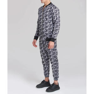 Ensemble de survêtement quotidien doux, chaud et confortable en mélange de coton, parfait pour les tenues décontractées et streetwear. - Product Image 3
