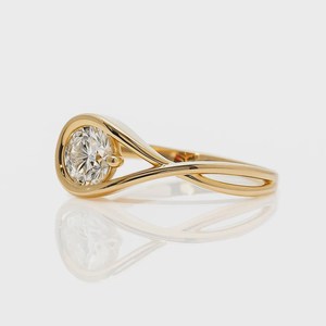 Anillo de compromiso de diamante de laboratorio al por mayor, oro puro de 14K/18K, diseño de bisel envolvente, anillo solitario, anillo de propuesta en forma de lágrima, regalo único - Product Image 5