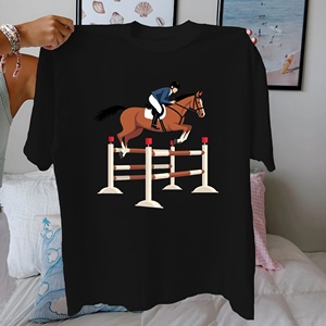 Camiseta de Mujer 100% Algodón con Estampado Casual de Caballo y Jinete, Estilo Ecuestre, Ajuste Cómodo - Product Image 1