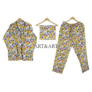 Ensemble de pyjama pour femmes en coton indien imprimé à la main avec des motifs floraux, 3 pièces, décontracté, confortable, respirant, écologique, vêtements de nuit d'été - Product Image 6