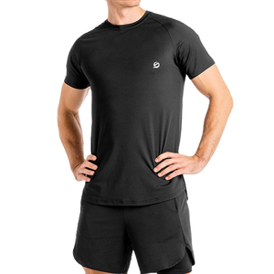 Camiseta Deportiva Transpirable de Alta Calidad con Logotipo Personalizado OEM, Nueva Llegada, Camisetas de Compresión para Gimnasio y Fitness para Hombre - Product Image 1