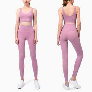 Conjunto de Yoga para Mujer, Diseño Único, Fabricación Pakistaní, para Uso en Exteriores, Hecho de Poliéster - Product Image 2