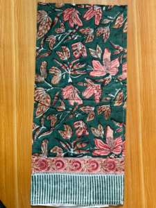 Sarongs imprimés à la main en coton 100% de qualité supérieure, confectionnés par des artisans, respirants et polyvalents, pour les grossistes mondiaux. - Product Image 2