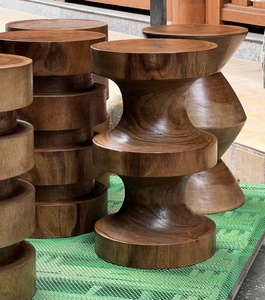 Tabourets de bar traditionnels en bois massif durables chaises de salle à manger multi-usages extensibles pour la maison salon chambre hôtel utilisation - Product Image 5