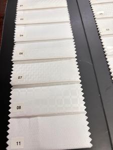 Tissu de chemise en polycoton Dobby blanc de haute qualité, largeur 58 pouces, pour l'exportation internationale de vêtements - Product Image 3