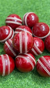 Wholesale Red Colors Premium Grade Leather Club Cricket <b>Ball</b> 156GM Match Quality Cricket <b>Balls</b> Custom Logo Direct Factory - Product Image 2