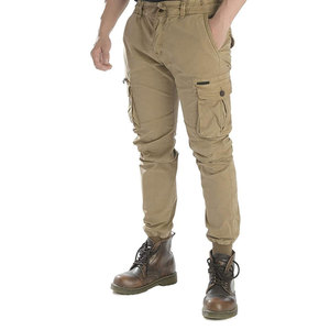 Pantalon cargo et pantalon de travail pour homme, design multi-poches, motif uni, construction durable, qualité professionnelle, style tendance. - Product Image 1