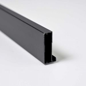 Perfiles de Extrusión de Aluminio 6063-T5 con Recubrimiento en Polvo para Aplicaciones Arquitectónicas |   Proveedor OEM - Product Image 1