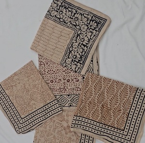 Pañuelo Cuadrado de Algodón Personalizado al por Mayor, Bandana con Estampado a Mano, Logotipo Personalizado, 53x53cm, Transpirable y Duradero para Primavera/Verano - Product Image 5