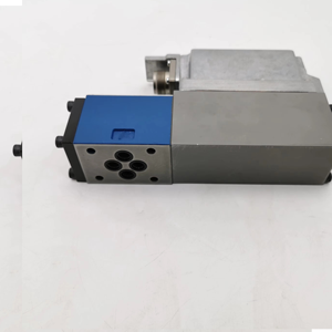 Vanne de commande directionnelle à quatre voies 315 bars 100 L/min Connexion sous pression 1/2 pouce Vanne hydraulique - Product Image 1