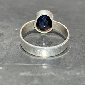 Anillo de plata con zafiro azul, piedra preciosa natural, plata de ley 925, hecho a mano, todos los tamaños, joyería para venta al por mayor. - Product Image 2