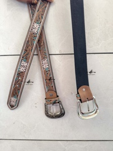 Cinturones de cuero con herramientas a mano de nuevo diseñador Cinturones hechos a mano con estilo Cinturones de cuero occidentales con estilo vintage bohemio de color turquesa - Product Image 6