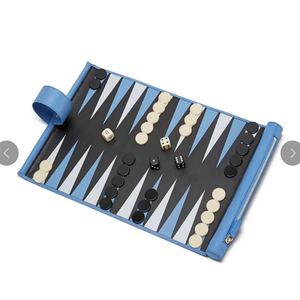 Plateau de Backgammon Pliable en Plastique Coloré pour l'Extérieur, Jeu d'Échecs Classique Enroulable, Plateau de Jeu de Loisirs et de Divertissement - Product Image 4
