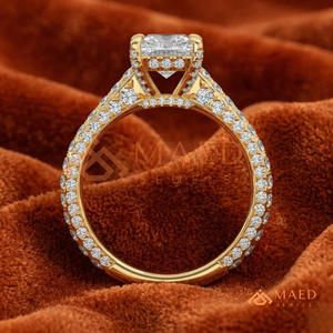Bague de mariage de luxe en or 14 carats avec diamant de forme radiant et pierres micro-pavées pour femme - Product Image 3