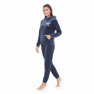 Conjunto de Sudadera con Capucha y Pantalones Deportivos de Terciopelo Personalizado para Mujer, Venta al por Mayor, Corte Regular, Bolsillo Tipo Canguro, Dos Piezas, Ropa de Invierno - Product Image 3