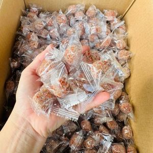 ขนมมะขามเปรี้ยวหวาน รสชาติอร่อย ขายดีที่สุด เหมาะสำหรับทานเล่นในออฟฟิศ ช่วงเวลาพักผ่อน สดชื่น ผลิตในเวียดนาม - Product Image 2