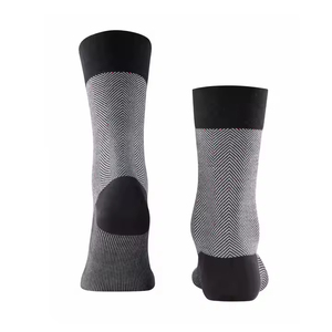 Chaussettes courtes unisexes de haute qualité pour l'automne, décontractées, invisibles, antidérapantes, à séchage rapide, absorbant la transpiration, en Spandex/Nylon/Coton - Product Image 4
