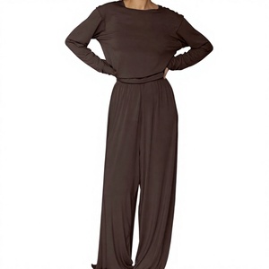 Pyjama en tricot pour femme avec logo personnalisé, coupe classique, taille haute, col rond, manches courtes, vêtements de nuit pour l'hiver - Product Image 1