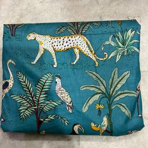 Tela de Algodón Cambric Premium para Kurtis, Túnicas, Ropa Étnica, Ropa Deportiva, Cortinas - Ligera y Fresca, Exportación a Granel desde India - Product Image 3