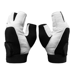 Guantes de Gimnasio Personalizados de la Mejor Calidad al por Mayor, Guantes Deportivos de Medio Dedo de Cuero Antideslizantes y Elásticos Unisex, Mejor Material a Precio Económico - Product Image 4