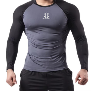 Haut de sport unisexe personnalisé pour MMA, imprimé par transfert thermique sur le devant, en Spandex/Polyester, manches longues, respirant et à séchage rapide - Product Image 2
