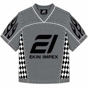 เสื้อเจอร์ซีย์สตรีทแวร์ทรงโอเวอร์ไซส์สีเทา Y2K ลายพิมพ์ซับลิเมชั่นลายเปลวไฟและตารางหมากรุก ประดับหมุดหรูหรา - Product Image 1