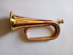 Corneta de Cobre y Latón Vintage, Corneta Decorativa Musical para Decoración del Hogar, Desfiles, Bandas, Eventos Ceremoniales, Regalo, Coleccionable, Exhibición - Product Image 3