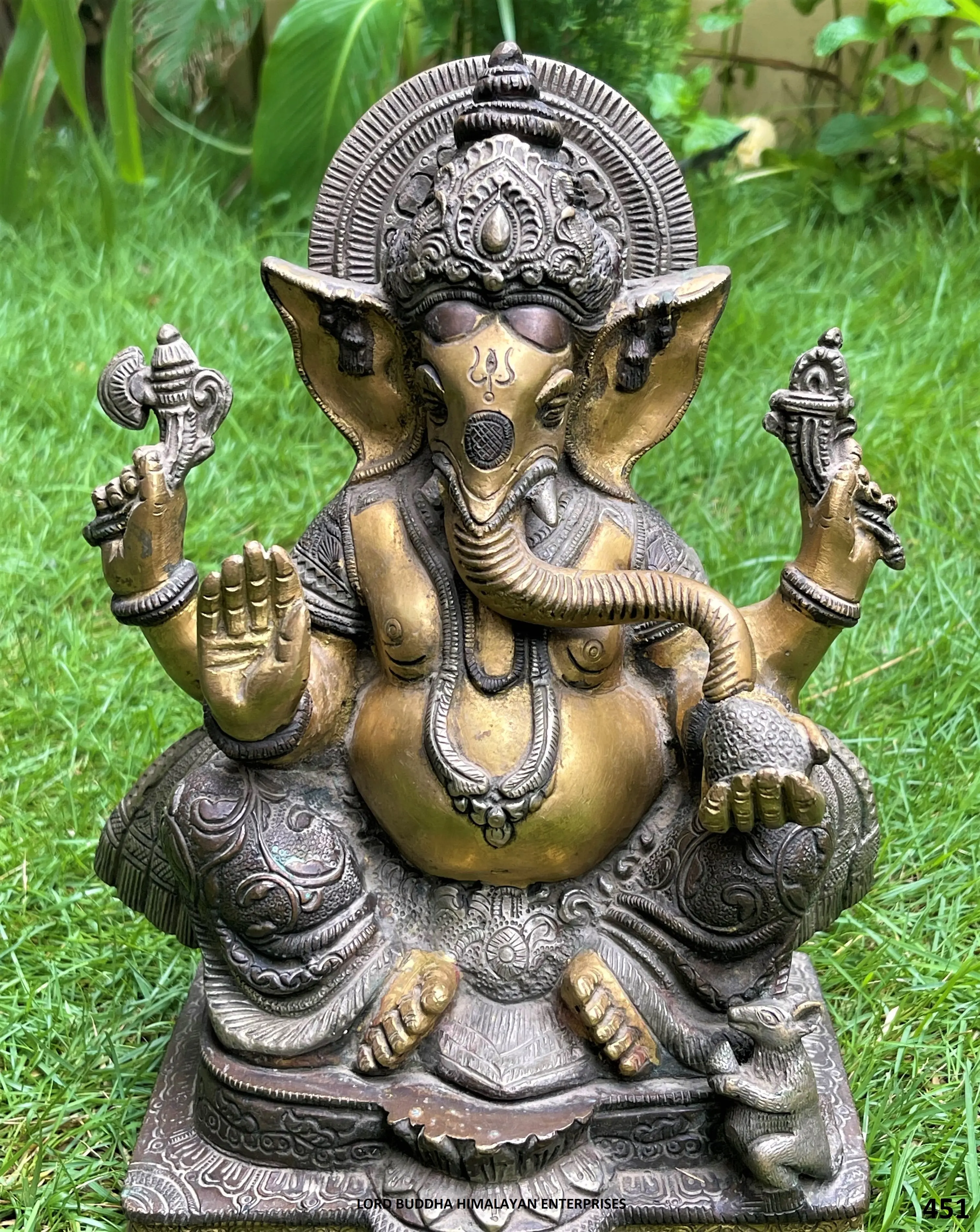 Statua moderna di alta qualità (Lord Ganesh) realizzata In vero metallo ottone realizzato In Nepal