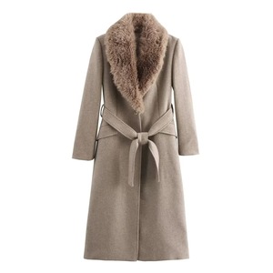 Women's <b>Wool</b> <b>Coat</b> <b>With</b> Faux Fur Collar Long Sleeve <b>Belted</b> Winter Outerwear Solid Color Elegant Design - Product Image 2
