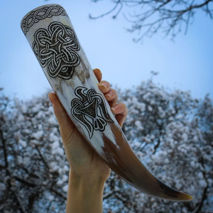 Chope à bière de luxe en corne de Viking, style animal poli, avec support en bois, logo personnalisé, portable pour mariage, maison, hôtel, Inde - Product Image 2