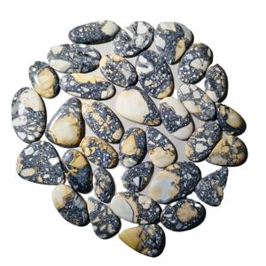 พลอยมาลิกาโนแจสเปอร์ทรงคาโบชอง ขัดเงาด้วยมือ สีดำ แบน ขนาด 20-45 มม. น้ำหนัก 8-12 กรัม สำหรับทำเครื่องประดับ พลอยเม็ดเดี่ยว - Product Image 2