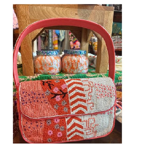 Sac bandoulière de luxe brodé de perles – Sac à main artisanal en perles de rocaille - Product Image 1