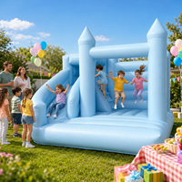 Château gonflable bleu avec toboggan, pour enfants, location pour fêtes en plein air, usage commercial, design personnalisé