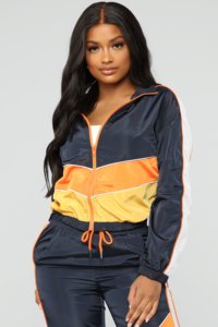 Ensemble de survêtement en satin uni pour femme, manches longues, design sportif avec fermeture éclair, coupe régulière, vêtements d'hiver respirants et imperméables - Product Image 3