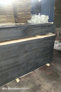 Contreplaqué filmé imperméable de qualité supérieure, norme européenne, panneau de construction, usine du Vietnam, vente en gros, écologique, logo personnalisé - Product Image 6