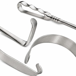 Ensemble d'instruments de chirurgie générale de 106 pièces de qualité supérieure avec plateau, kit chirurgical en acier inoxydable de qualité allemande pour les hôpitaux, certifié CE - Product Image 4