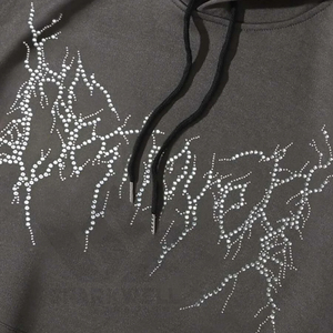 เสื้อฮู้ดสไตล์โกธิคทรงโอเวอร์ไซส์สำหรับผู้ชาย ผ้าฝ้ายเฟรนช์เทอร์รี่ แขนปกติ มีกระเป๋าหน้า โลโก้สไตล์ฤดูใบไม้ร่วง - Product Image 3