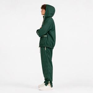 Conjunto de Chaqueta Cortavientos Oversize con Paneles, Diseño de Manga Raglán, Logotipo Impreso Personalizado, Tejido Impermeable y Cortavientos, Venta al por Mayor OEM - Product Image 2